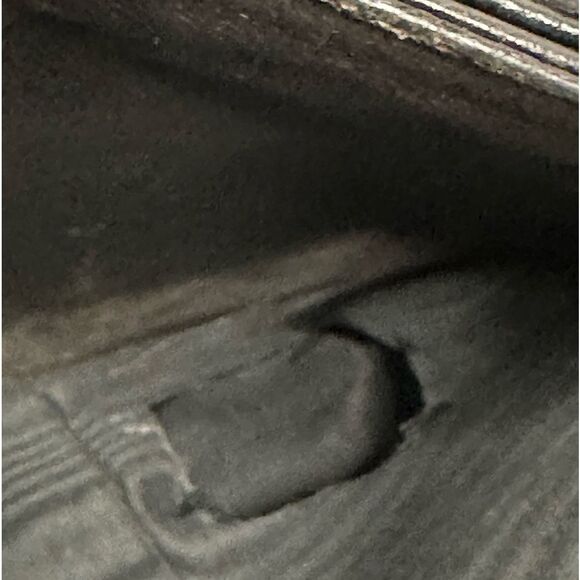 💯Authentic Chanel Caviar Short Wallet🍀 - Picture 5 of 17